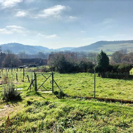 Agreable Chambre Meublee, Vue Sur La Vallee De L'Auxois Villy-en-Auxois المظهر الخارجي الصورة